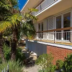 2 Bedroom Gorgeous In *