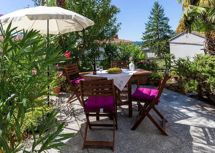 Lovely In With Wifi Apartment Ičići