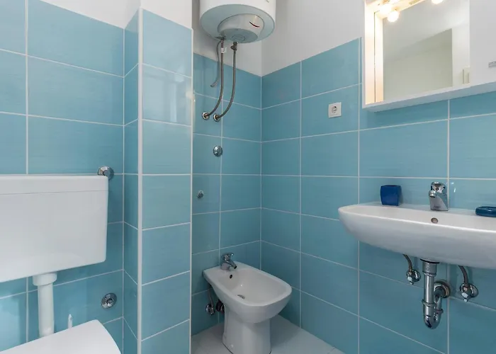 Apartment Lovely In With Wifi *