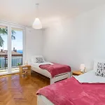 2 Bedroom Gorgeous In *