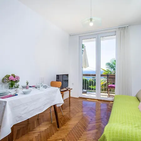 Lovely In With Wifi * Ičići