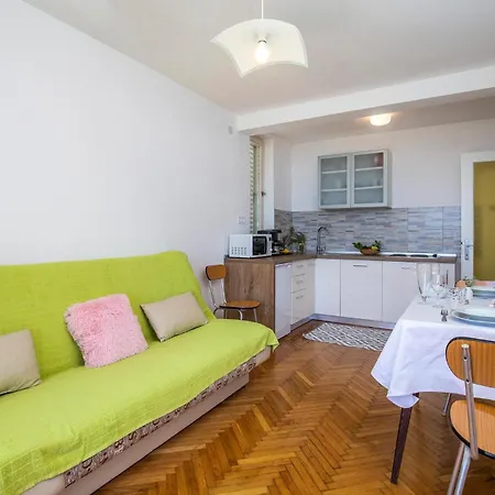 Lovely In With Wifi Apartmán *