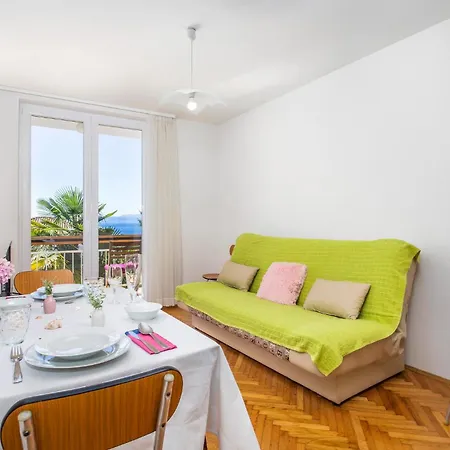 2 Bedroom Gorgeous In