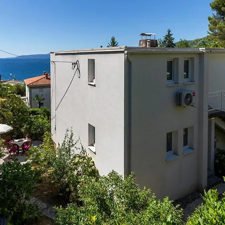 Apartman Lovely In With Wifi